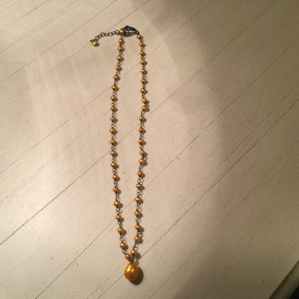 Silpada gold freshwater pearl necklace